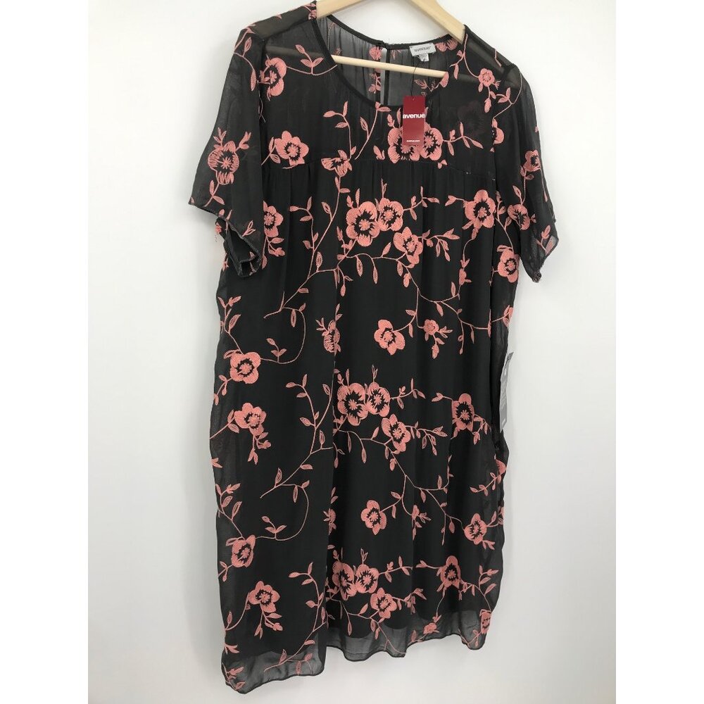 Avenue Chiffon Embroidered Floral Dress Gray Pink 14/16 NEW - Picture 2 of 6
